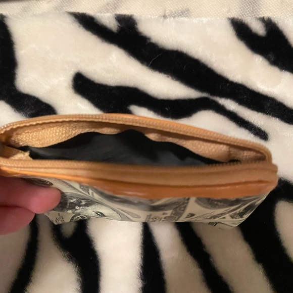 Coin purse-bundle of 3-zebra stripes, cat & paper money coin purses - Picture 4 of 16